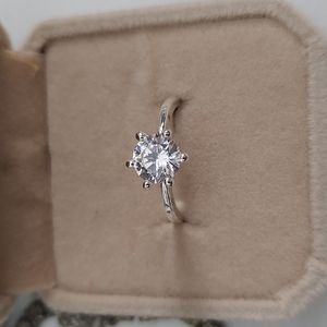 Sterling Silver Cubic Zircona Solitaire